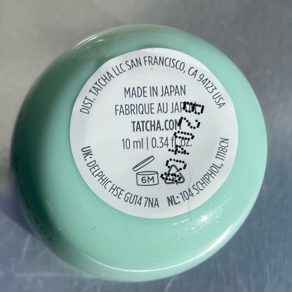 Tatcha The Water Cream - Lightweight Pore-Refining Moisturizer - Picture 2 of 5